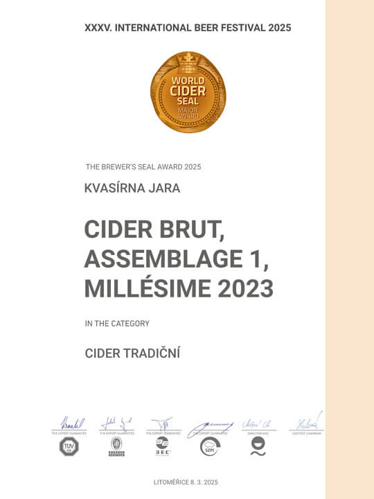 KVASÍRNA JARA
